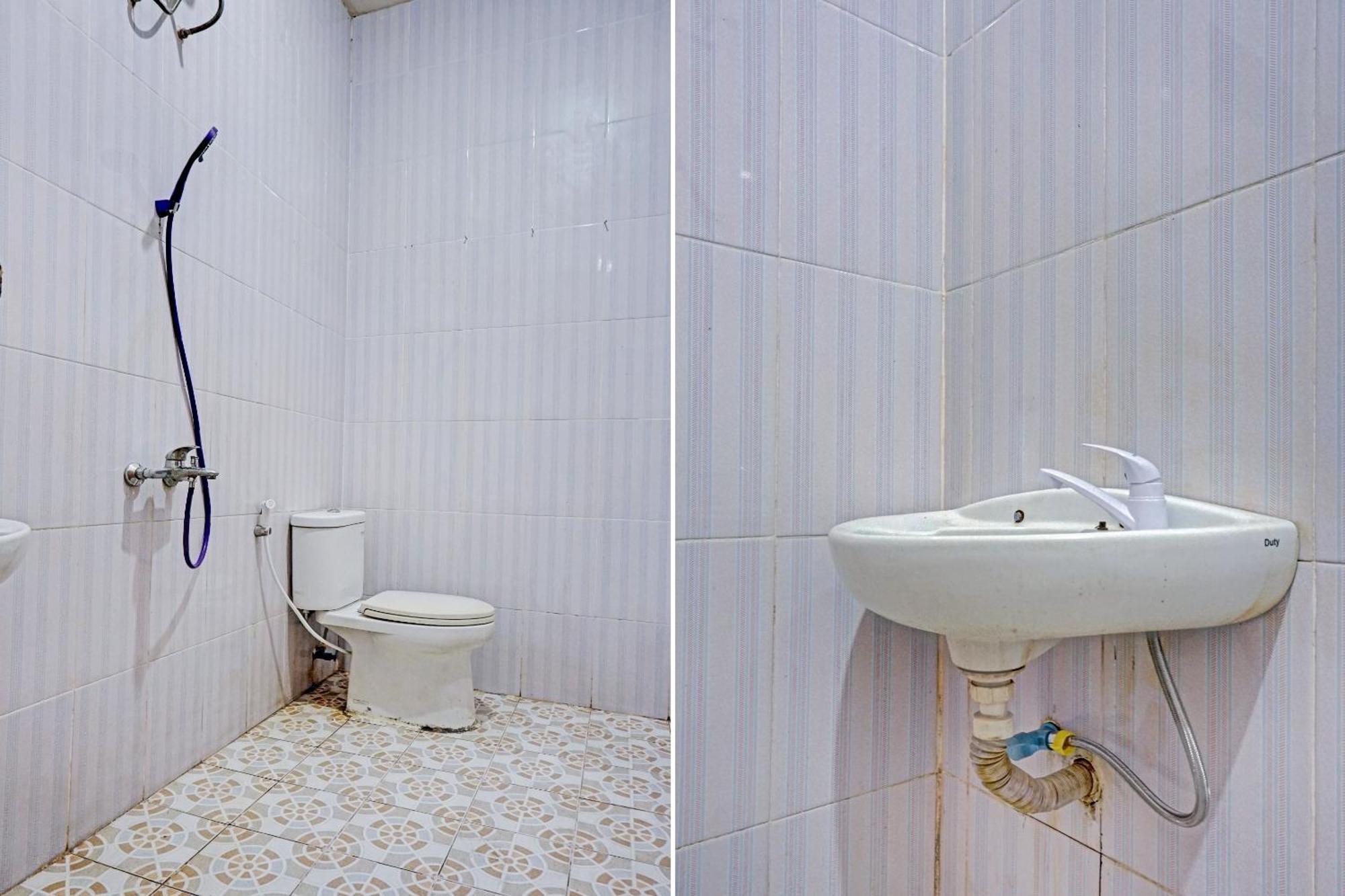 Oyo 90689 Lily House Hotel Tangerang Luaran gambar